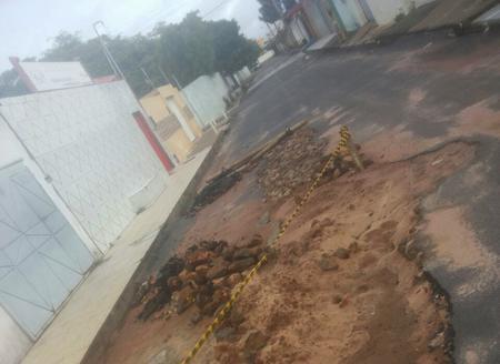 Obra realizada pela Agespisa