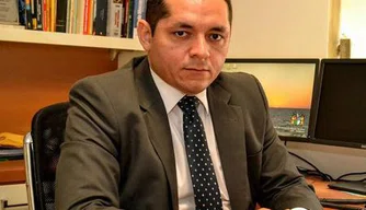 Roosevel Figueiredo, Secretário de Finanças do TJ-PI. Roosevel Figueiredo, Secretário de Finanças do TJ-PI.