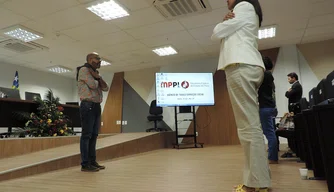 Mesa de diálogo realizada no auditório do MP-PI em Teresina