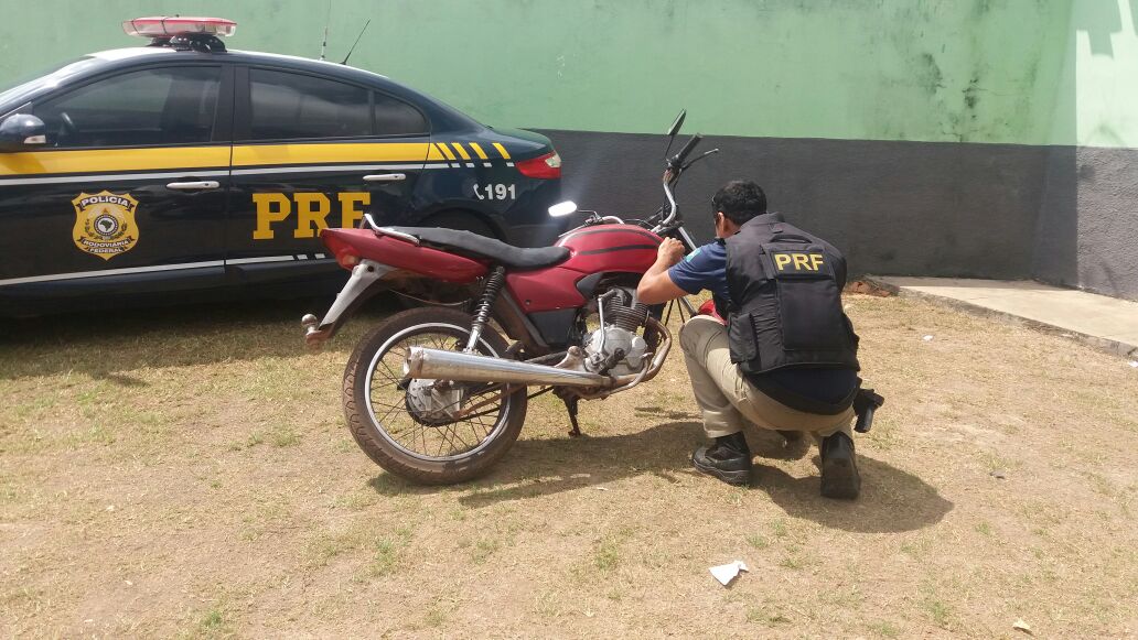 Moto recuperada em Altos