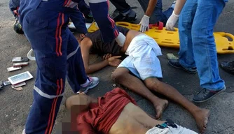 Homem e adolescente sofrem acidente ao durante acompanhamento tático.