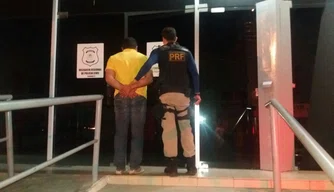 Preso com CNH falsa em Floriano