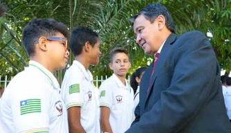 Wellington Dias diz que a Seduc tem realizado revisões presenciais em todo o estado.