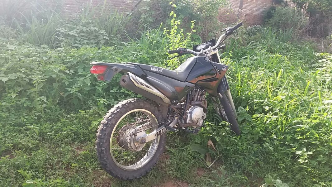 Moto roubada em posto de gasolina de Floriano.