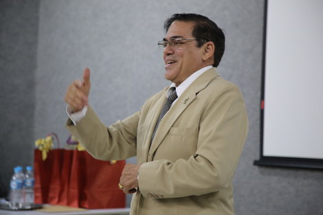 Desembargador Francisco Meton.