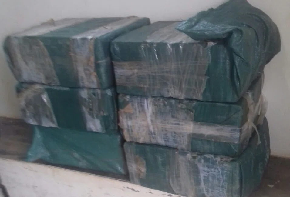 Droga apreendida em aeronave em Barreiras do Piauí