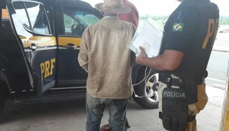 Homem preso em um posto da PRF por estupro