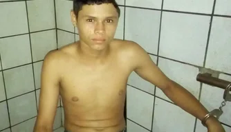 Homem é preso acusado de rouba motocicleta em Timon