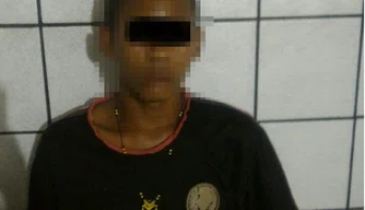 Com o garoto também foram encontradas moedas e cédulas de dinheiro.