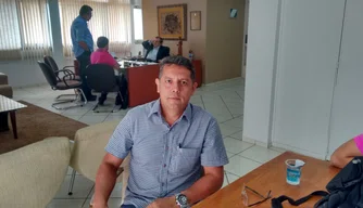 Edrivandro Barros assume a pasta aos 45 anos de idade.