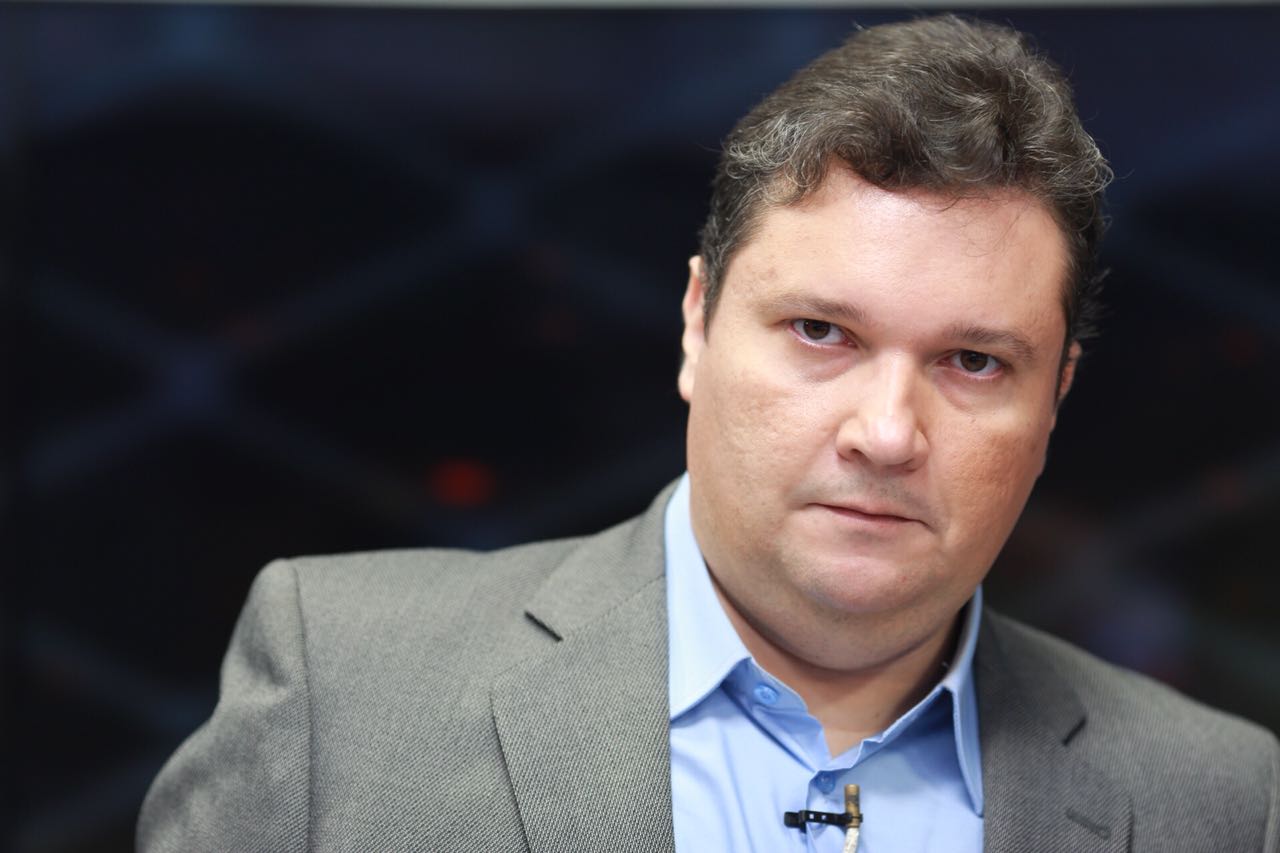 Jornalista Fábio Sérvio