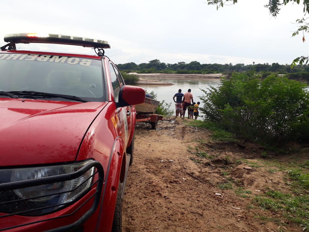 O Corpo de Bombeiros enviou equipe à Santa Maria.