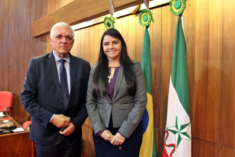 Themístocles Filho e Teresa Britto.
