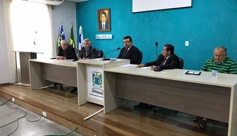 MP participa de audiência para discutir revisão do Plano Diretor de Parnaíba.