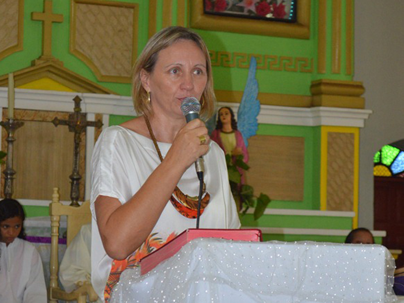 Ex-prefeita Ema Flora.