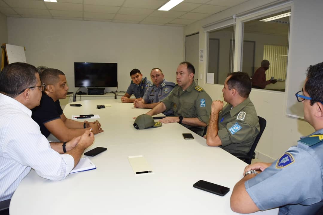Reunião entre as PMs.