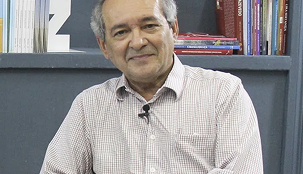 Juiz concede prisão domiciliar ao jornalista Arimatéia Azevedo