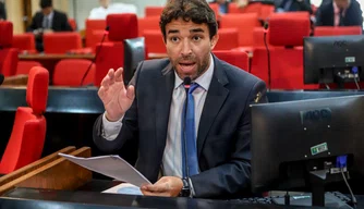 Marden Menezes cobra pagamento de promoções de policiais civis