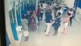 Homem acerta capacete em bandido durante assalto em Floriano.