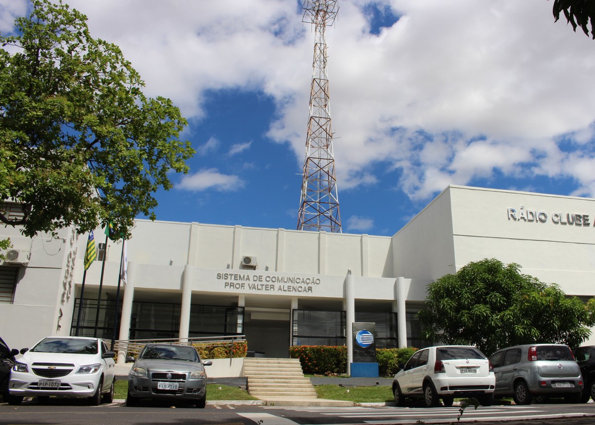 TV Clube suspende programação e funcionários entram em quarentena.