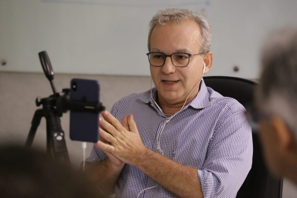 Firmino participou de videoconferência com governador