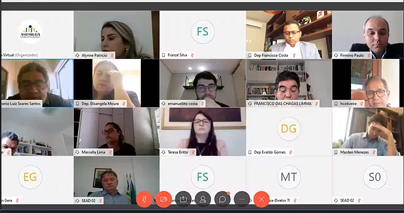 Oposição pede anulação de audiência sobre reajuste da Educação