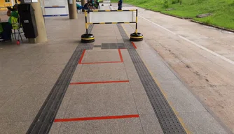 Strans adota medidas para evitar aglomerações nos terminais da capital