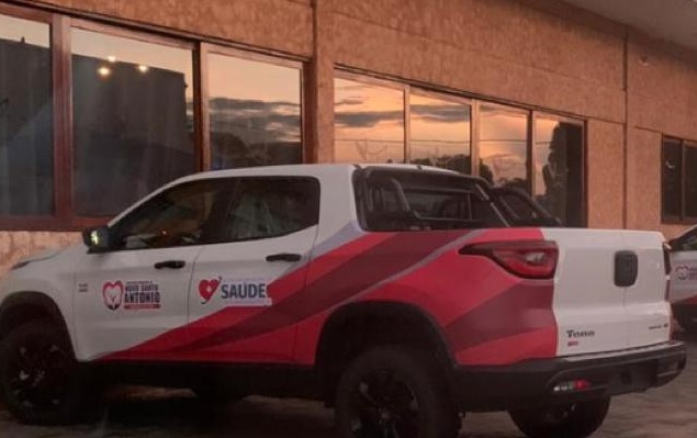 Veículo comprado para o município do Novo Santo Antônio