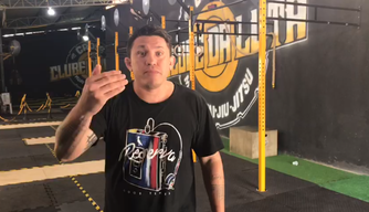 Em vídeo, empresário responde Firmino e diz que estão “desesperados”