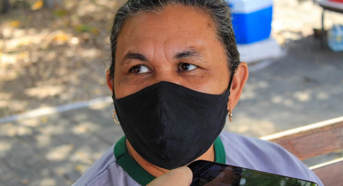 Fátima da Silva, usuária do transporte coletivo
