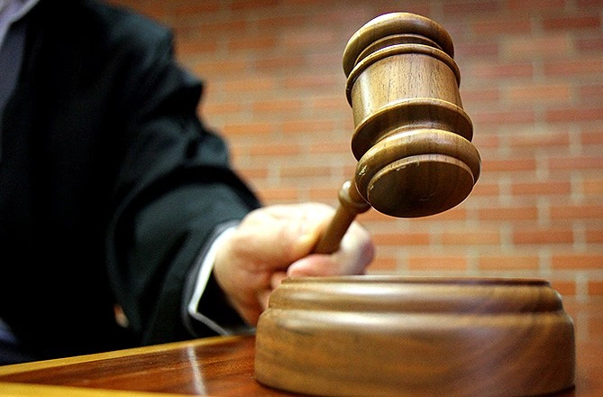 Justiça, decisão