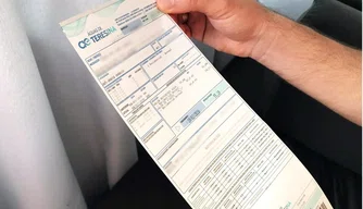 Fatura de água.