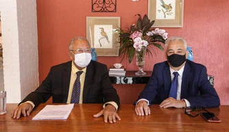 Dr. Pessoa e Robert Rios.