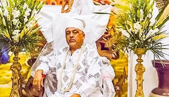 Pai de santo e líder espiritual, Hadilton de Yansã.