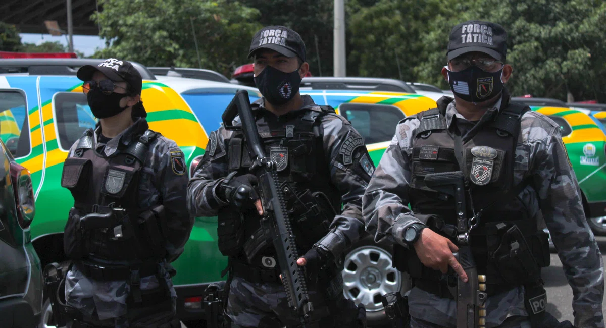 Policiais da Força Tática