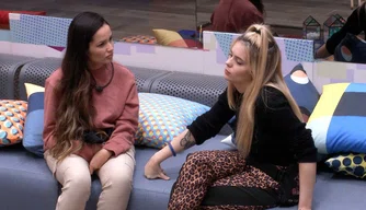 Viih Tube e Juliette conversam sobre imunização