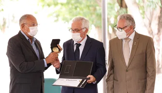 Dr. Pessoa participa da celebração dos 50 anos de fundação da UFPI