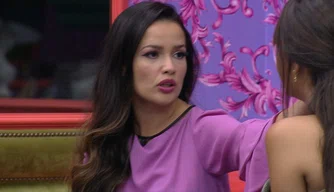 Juliette diz que Sarah entrou no paredão porque jogou seu nome para o líder.