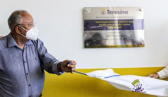 Inauguração do Centro-dia para população idosa "Jequitibá"