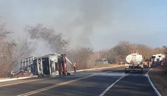 Acidente na BR-230