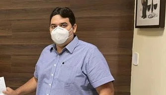 Advogado Marcos Vinícius