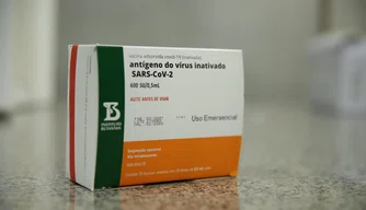 CoronaVac.
