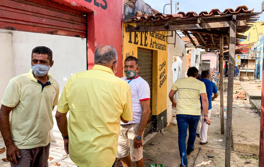 Dr. Pessoa visita mercado do Renascença II