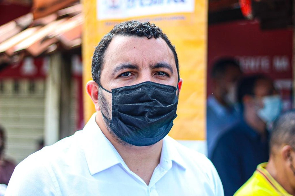 Pessoinha-diretor da Eturb