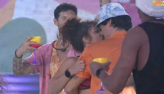 Festa ficou quente no BBB 22
