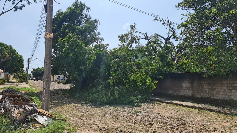 Forte Chuva causa desastres em Teresina.