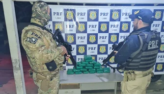 Droga apreendida pela PRF em Parnaíba.