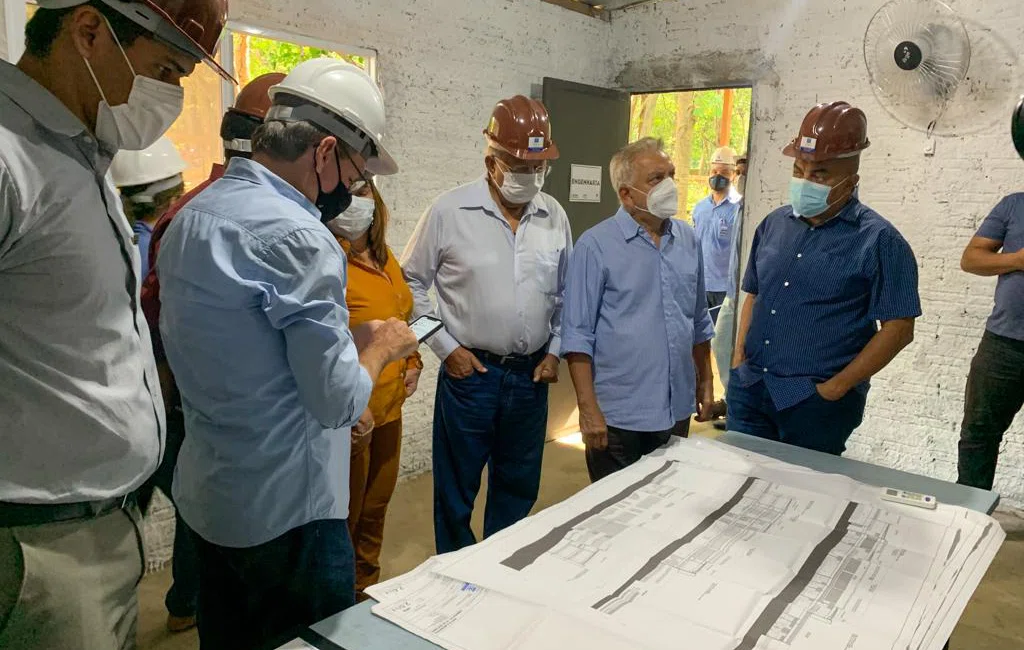 Prefeito de Teresina Dr.Pessoa visita obra