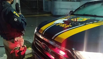 PRF prende acusado de tentativa de feminicídio em Floriano.