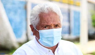 Senador Elmano Férrer
